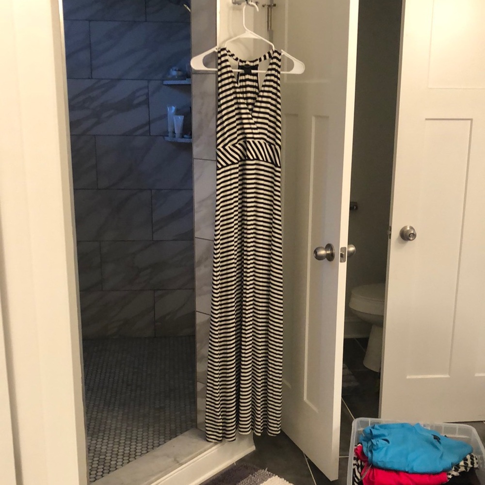 Ann Taylor maxi dress like new